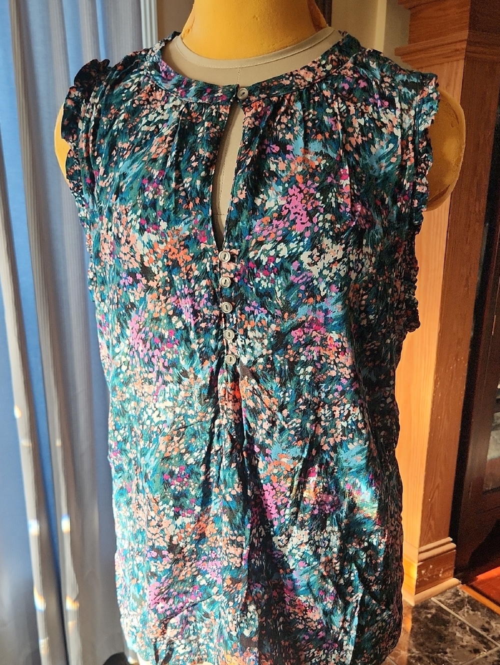 Time and Tru Teal Multicolor Floral Sleeveless Button Front Top